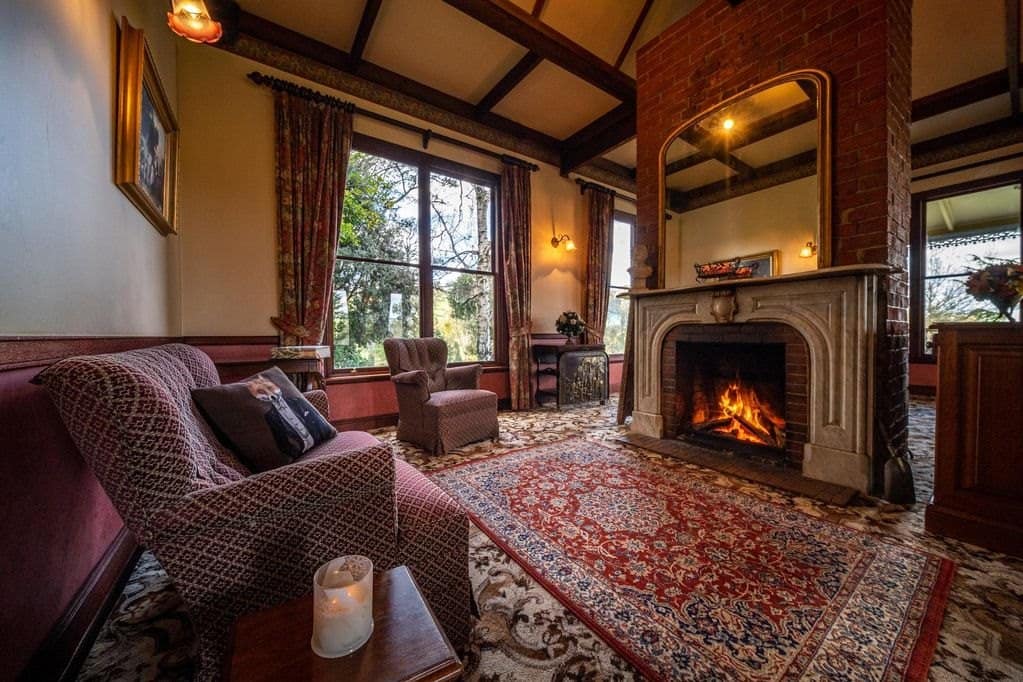 Beautiful Old World Adelaide Hills Escape