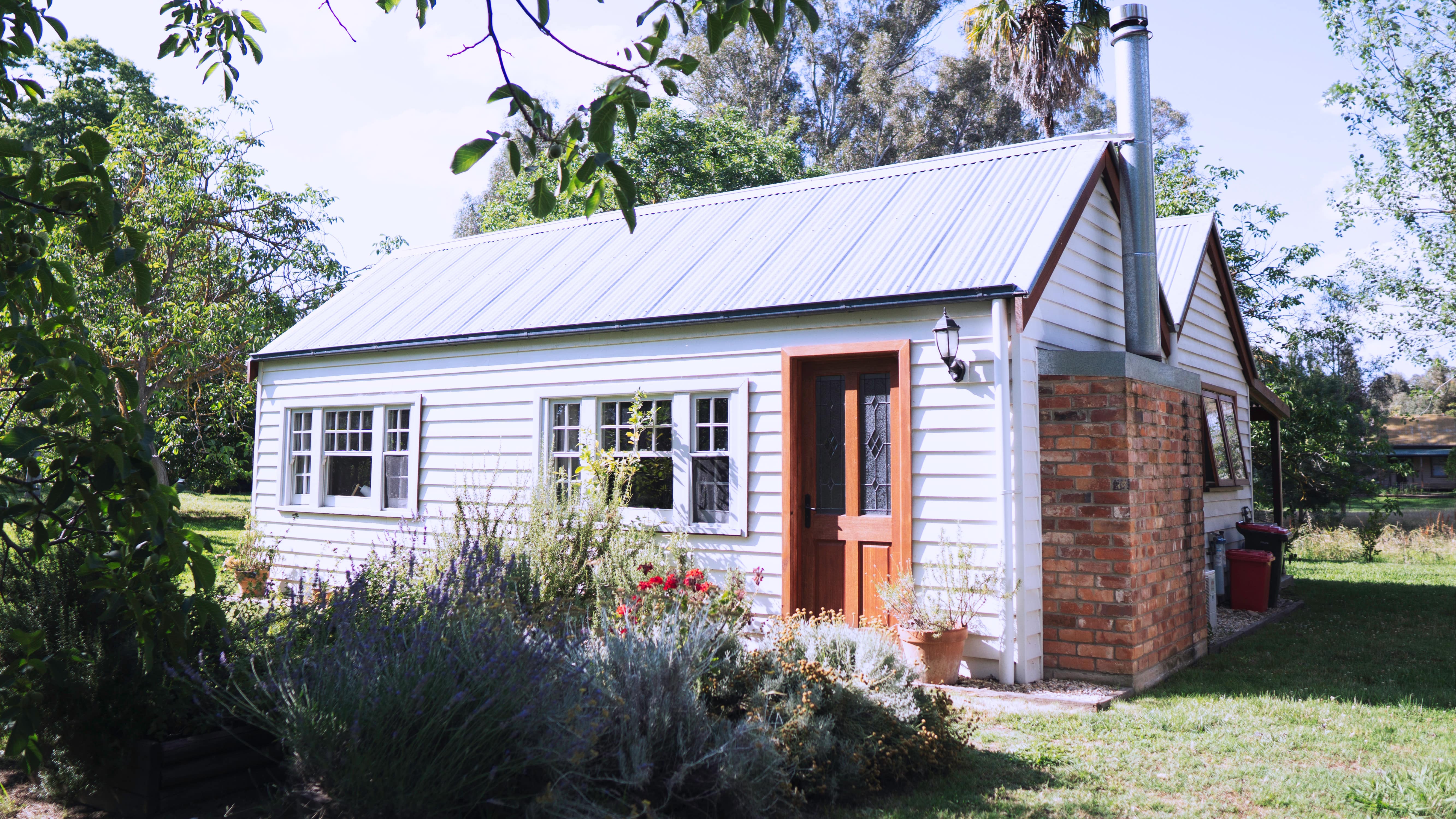Beachfront to forest country cottages to rent in Australia