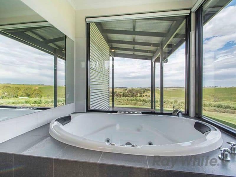 Gullyview Vineyards Retreat