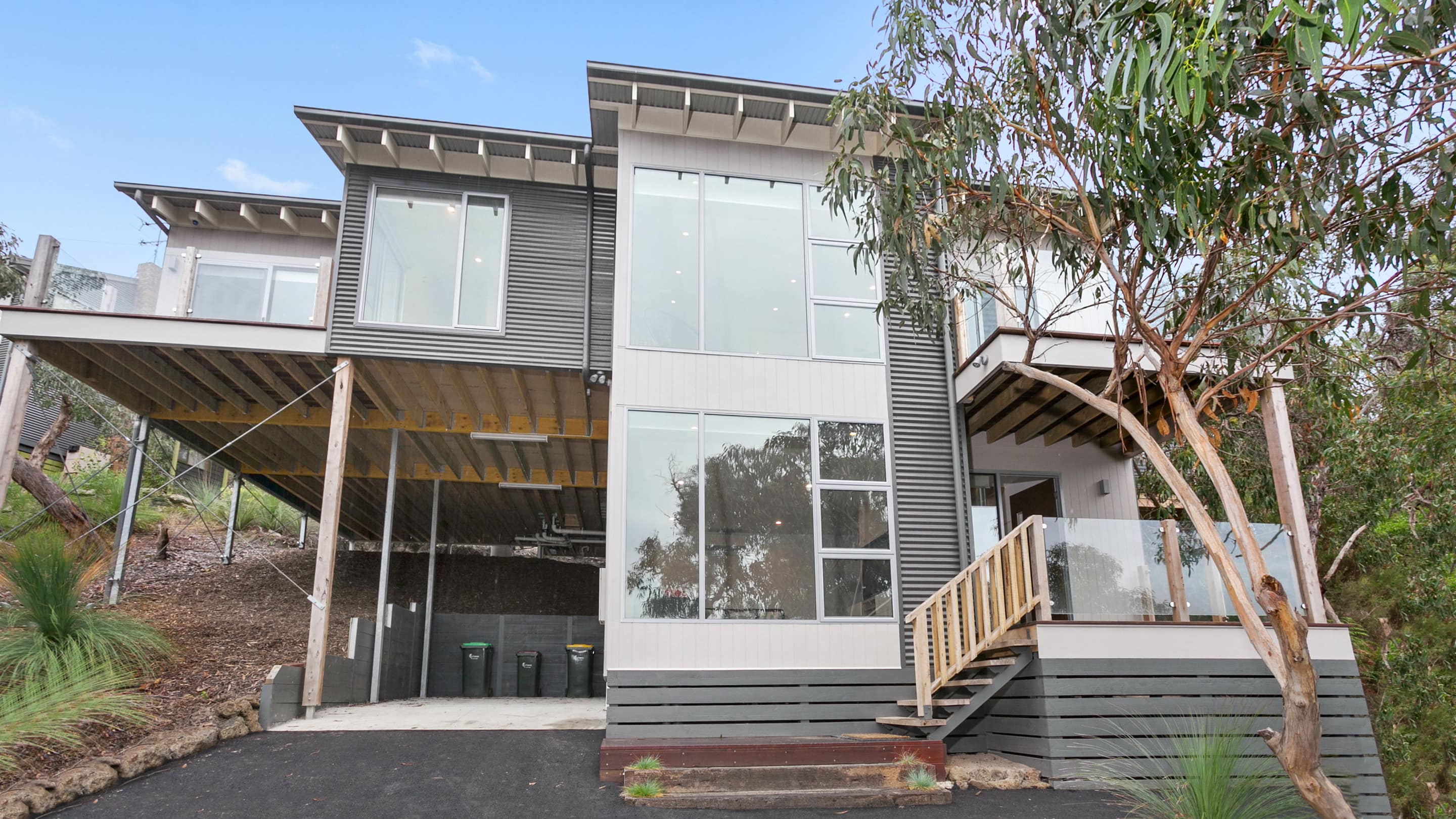 Anglesea accommodation affords a first-rate coastal getaway