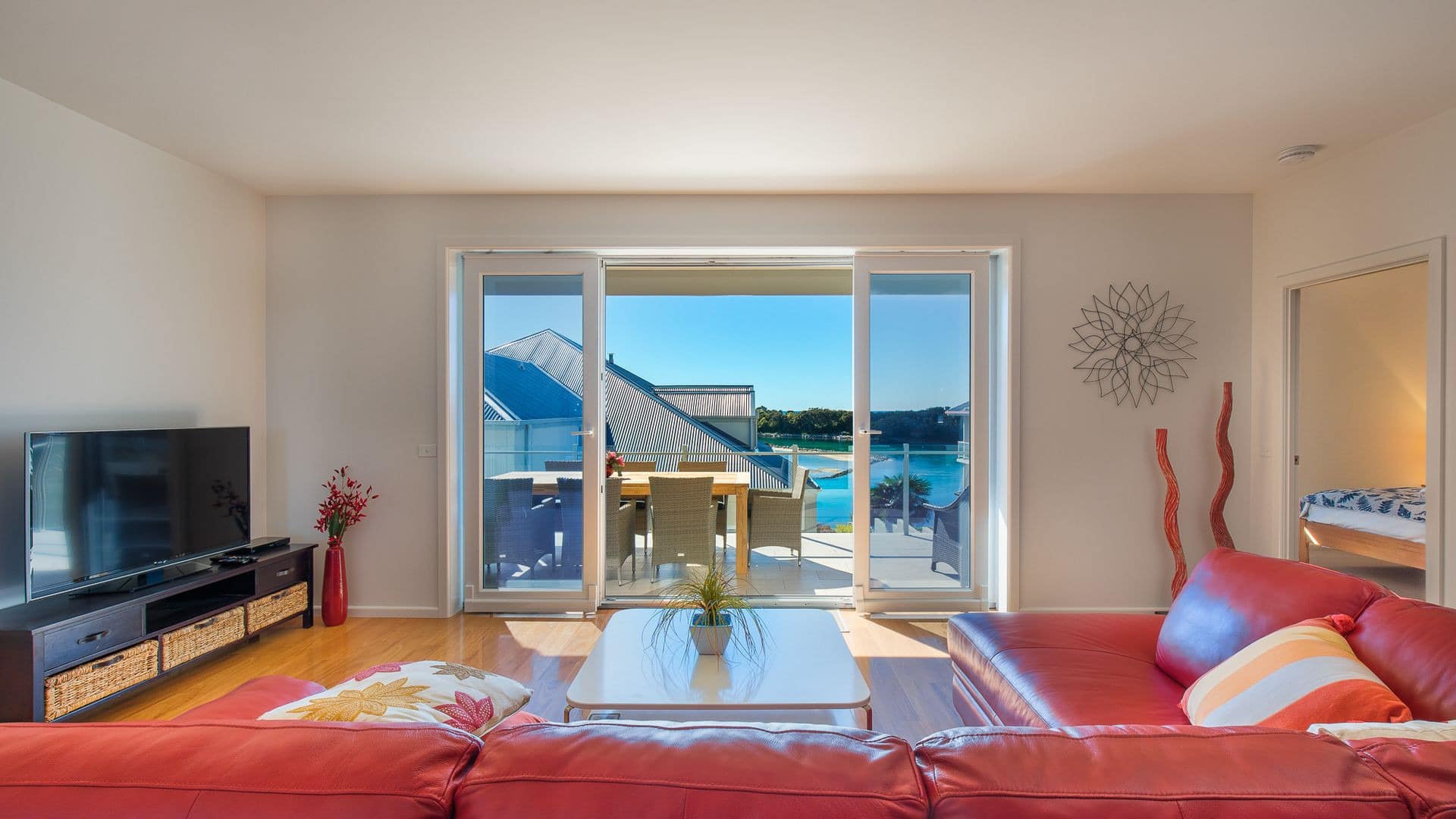 Find the ultimate Narooma accommodation to explore this Oyster Coast paradise