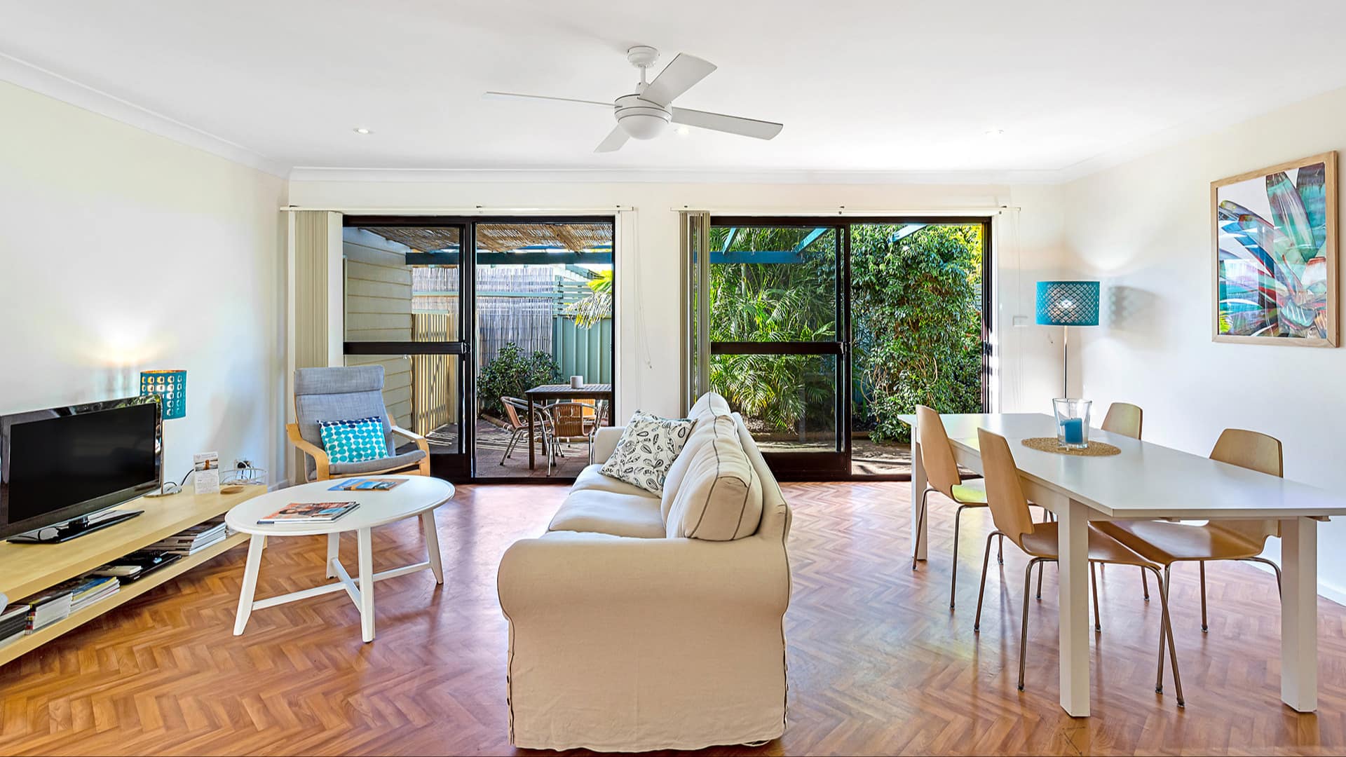 Steep yourself in the peace and tranquillity of a small coastal town with Shoal Bay accommodation
