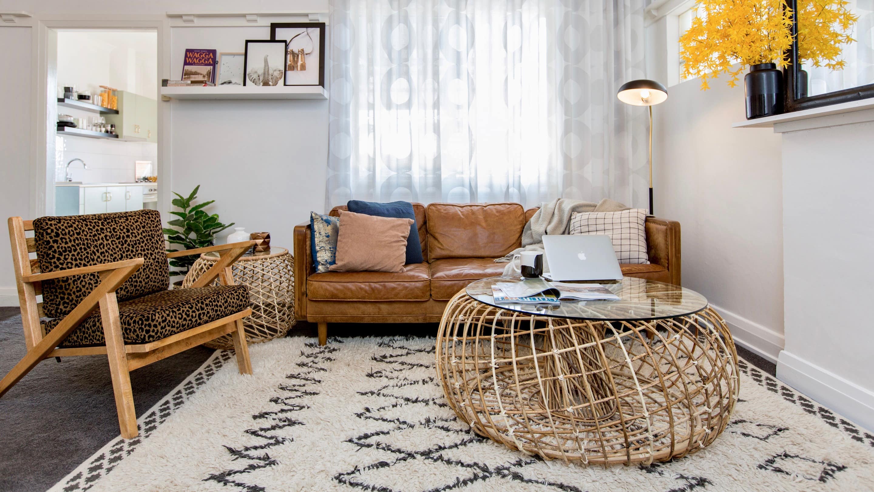 Kick back in comfy Wagga accommodation