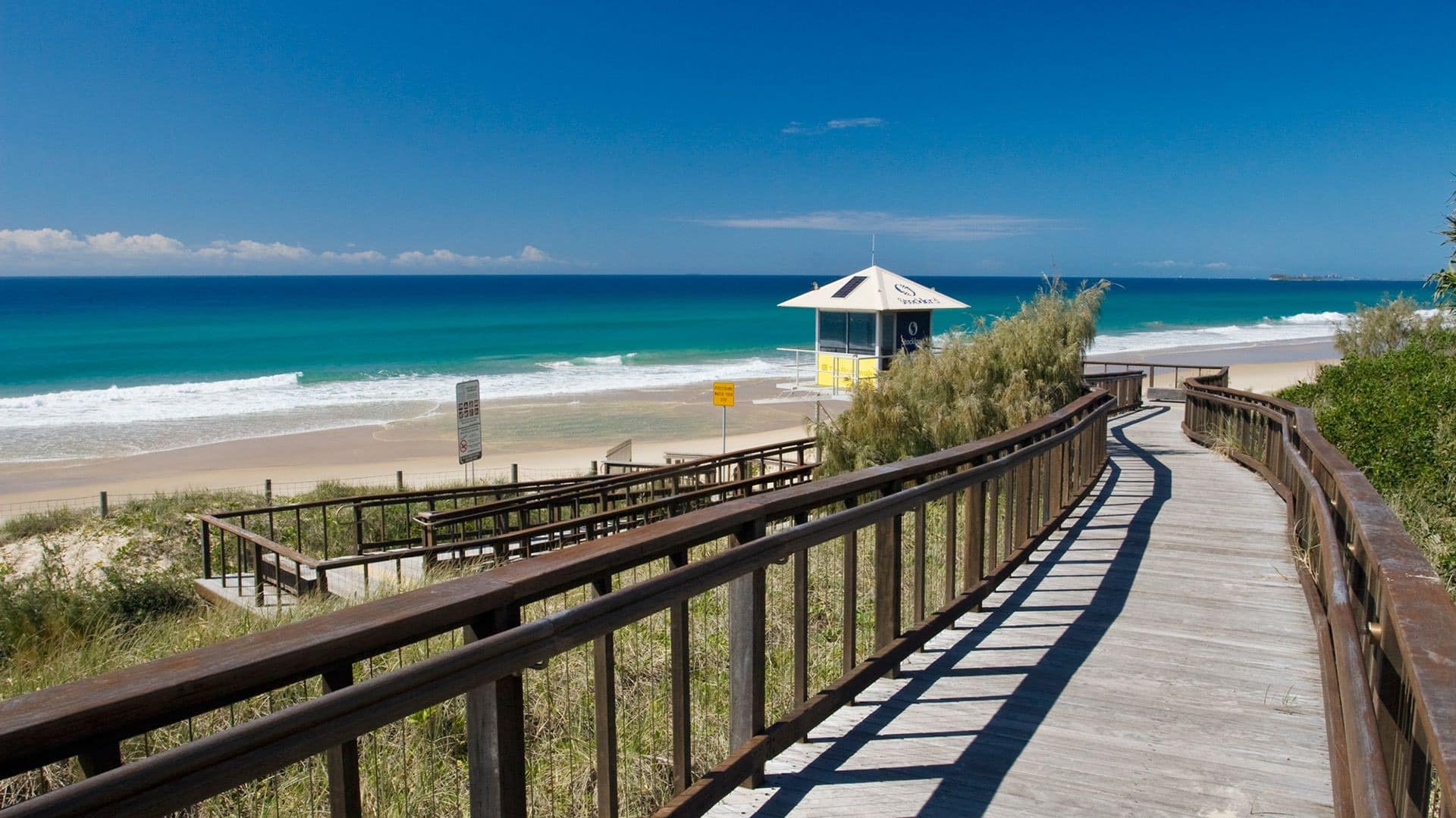 Unwind in a cheap accommodation on the Sunshine Coast