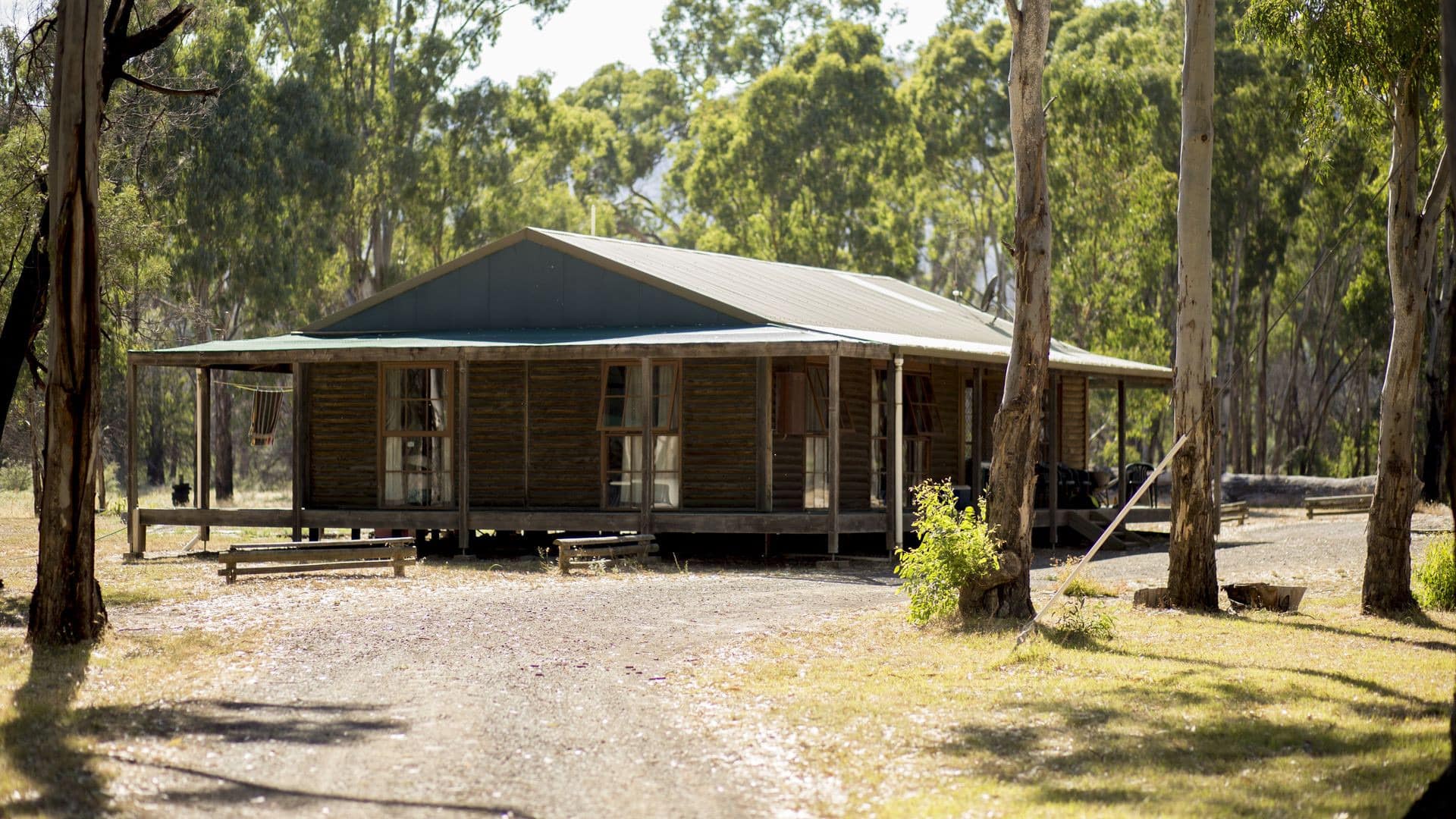 Find your place in the landscape at log cabins in Victoria