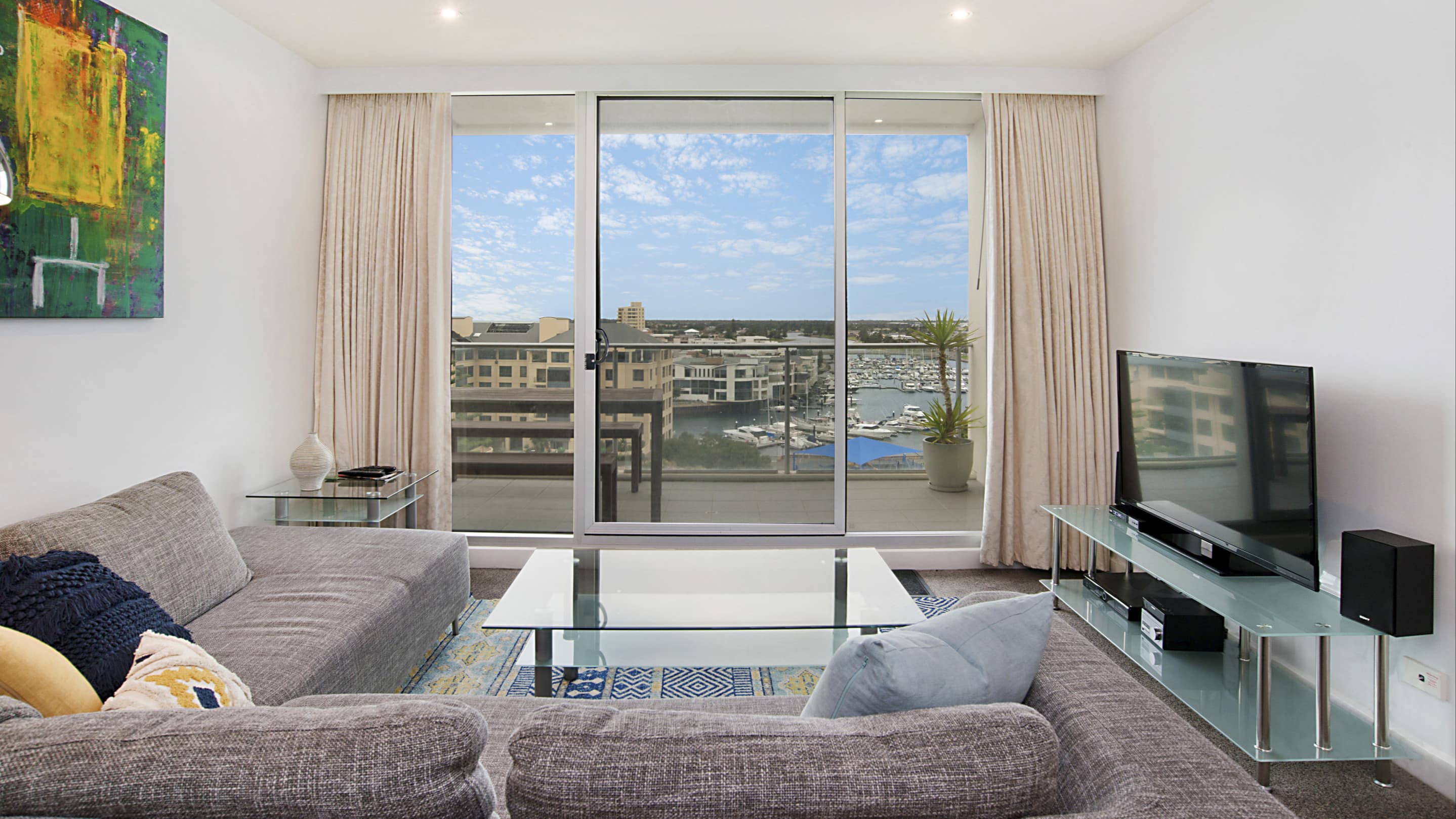 Enjoy ideal Glenelg on holiday in SA