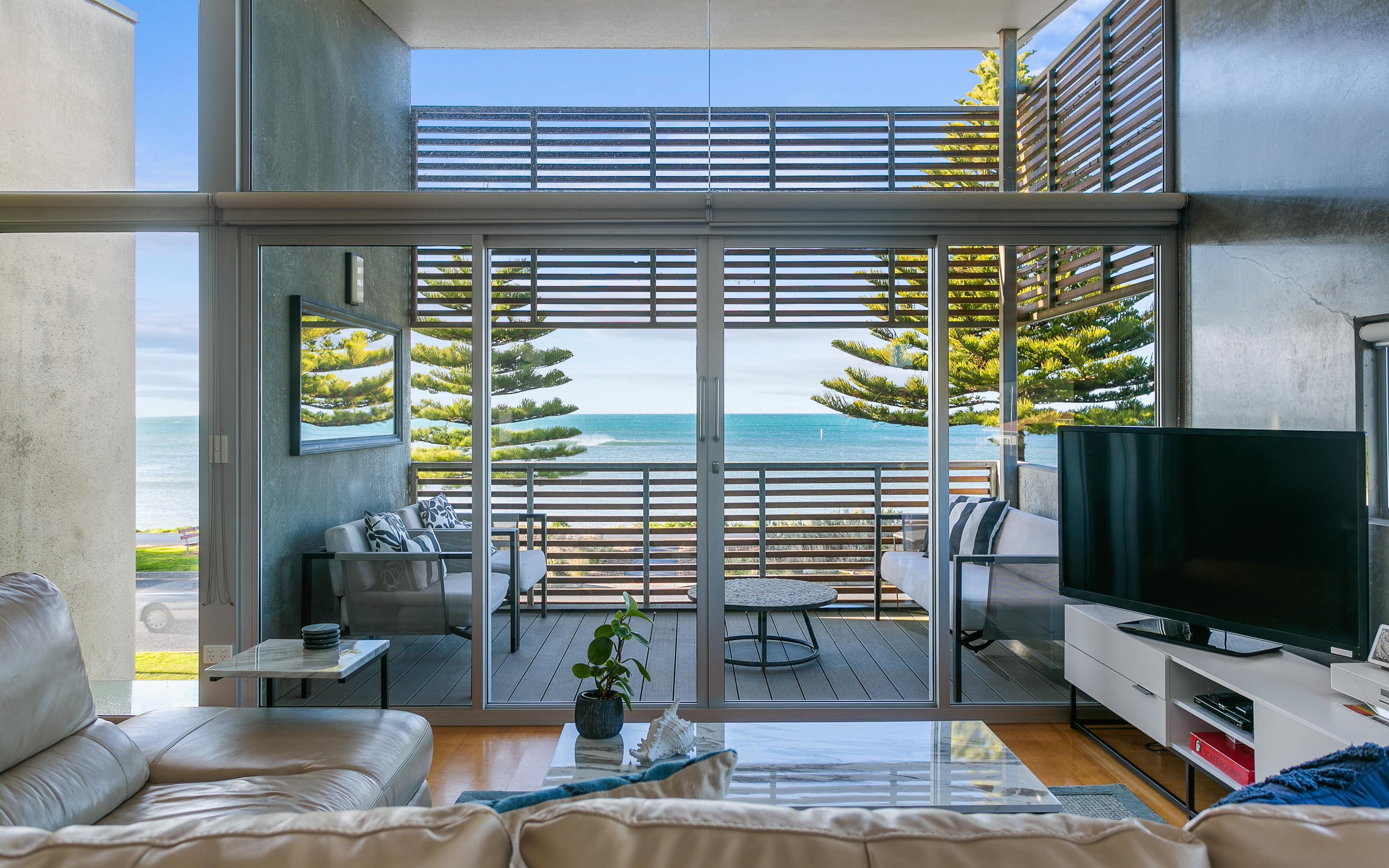 New York Loft Style Esplanade Retreat ENCOUNTER BAY SA 2021 Awards finalist
