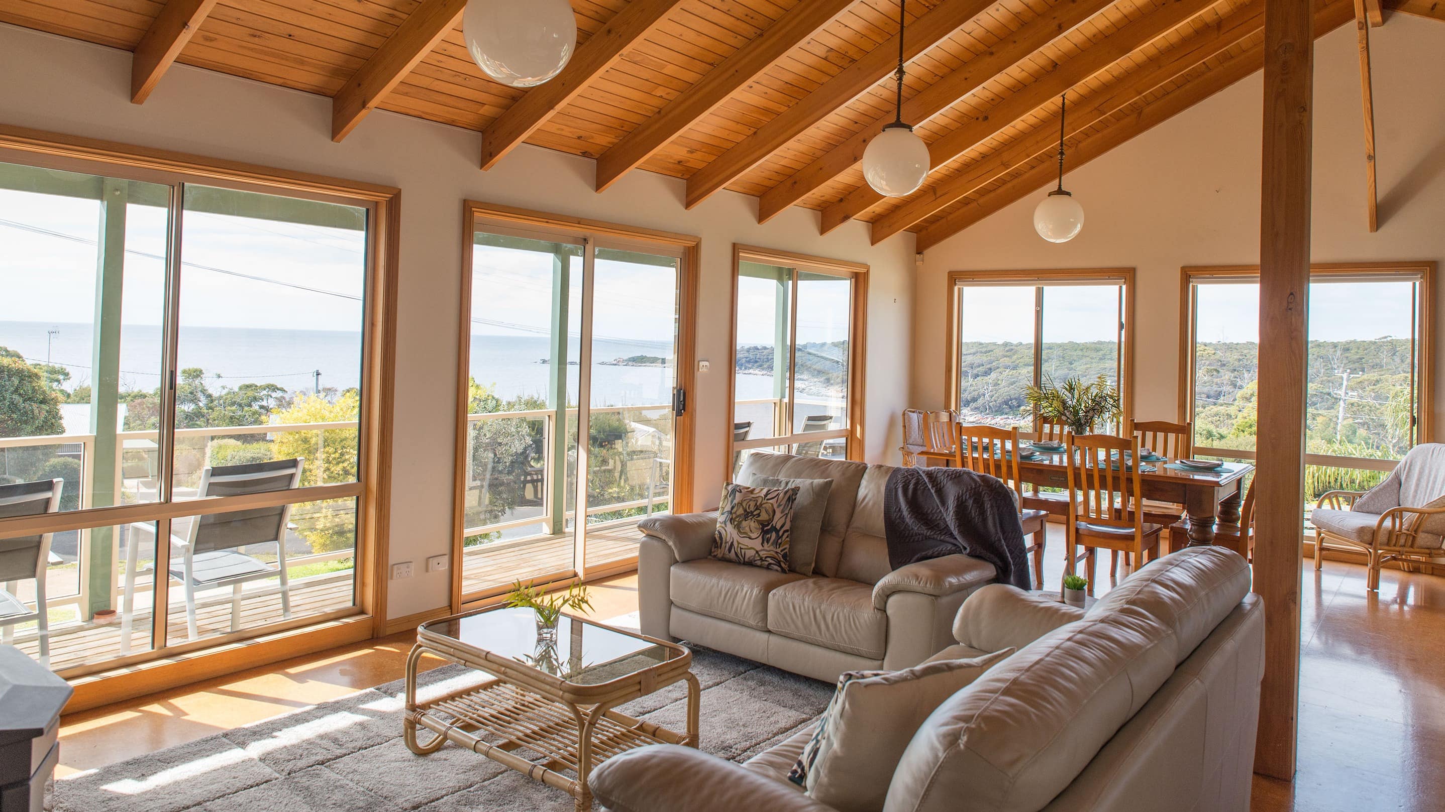 Island fun is just steps away from quality Tasmania accommodation
