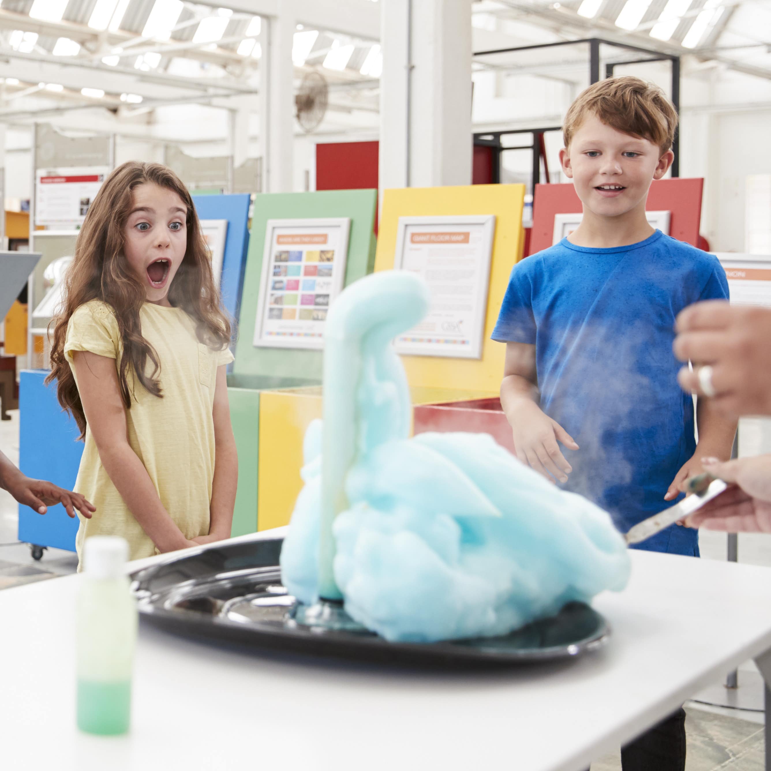 Kids observing science experiment