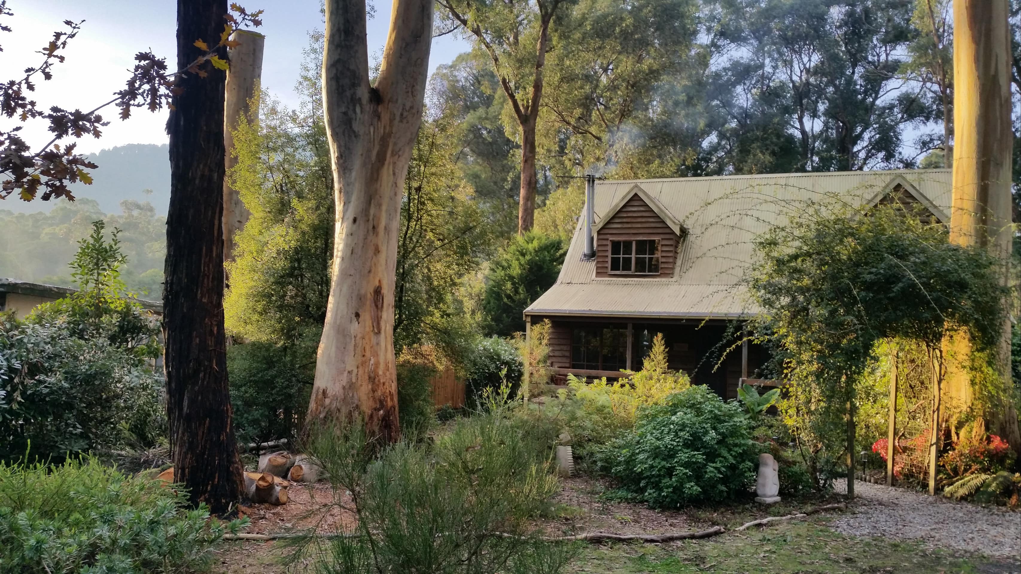Venture through wine country from a quality Yarra Valley accommodation