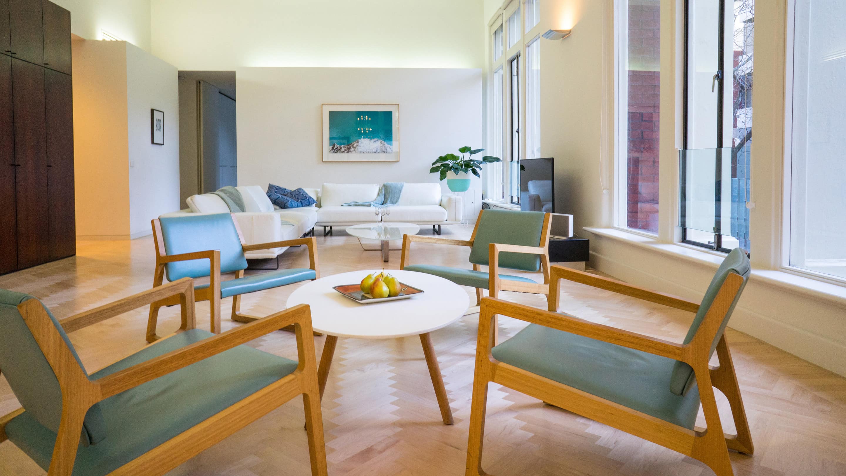 Enjoy an affordable holiday in cheap Melbourne accommodation