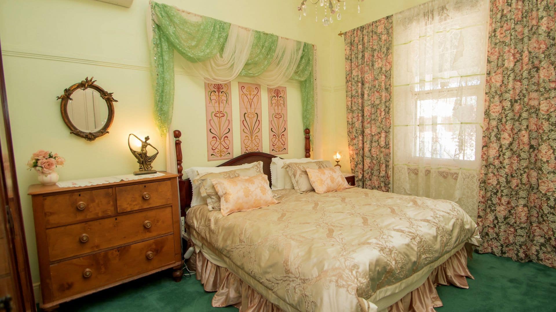 Broken Hill accommodation offers a taste of the frontier in New South Wales