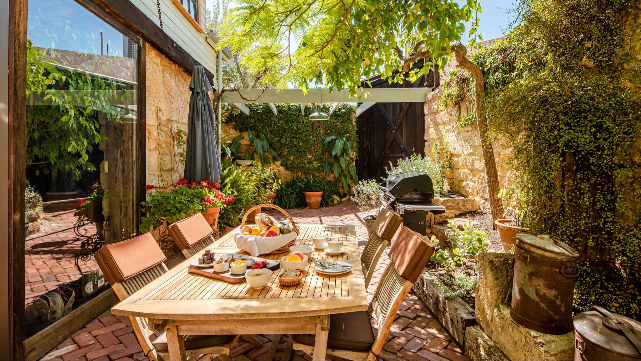Discover a protected paradise from Rottnest accommodation