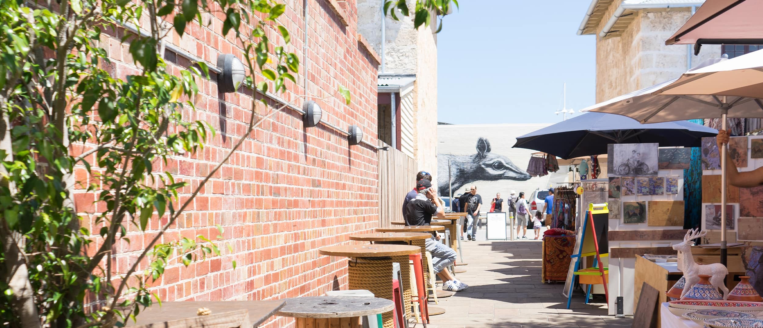 5 ways to support the local community while on holiday