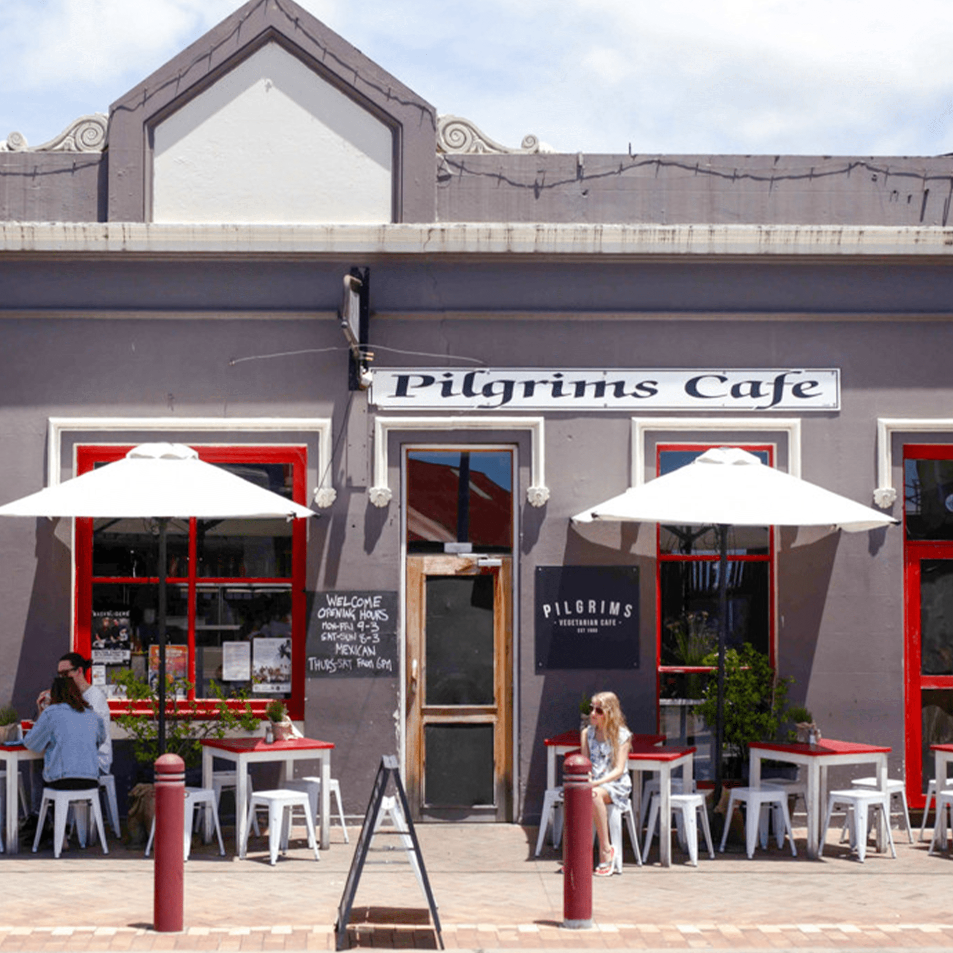 Australia Small Town Dining Pilgrims Cafe in Milton NSW