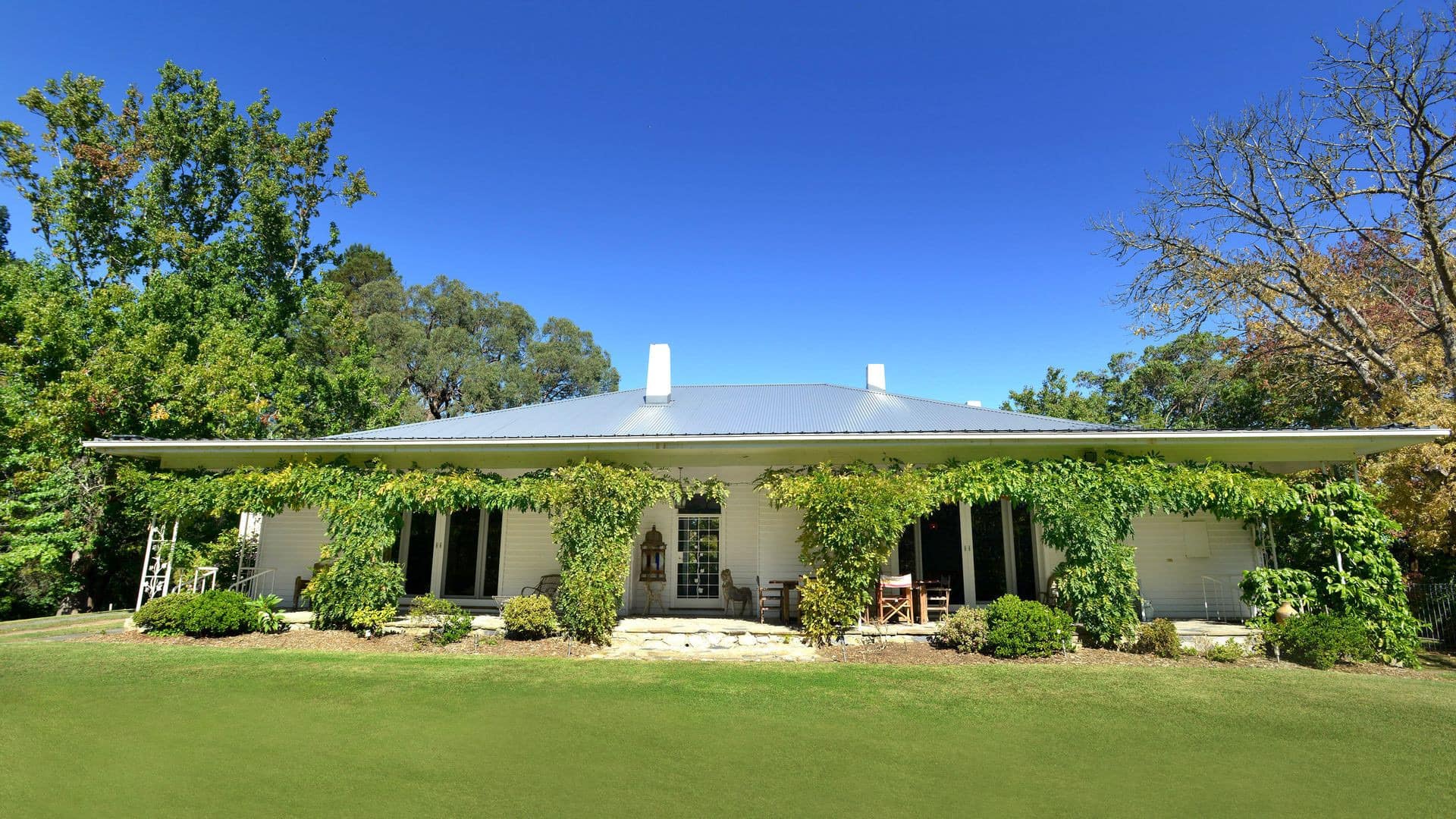 Venture through wine country from a quality Yarra Valley accommodation